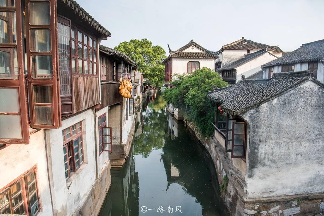 绿意盎然